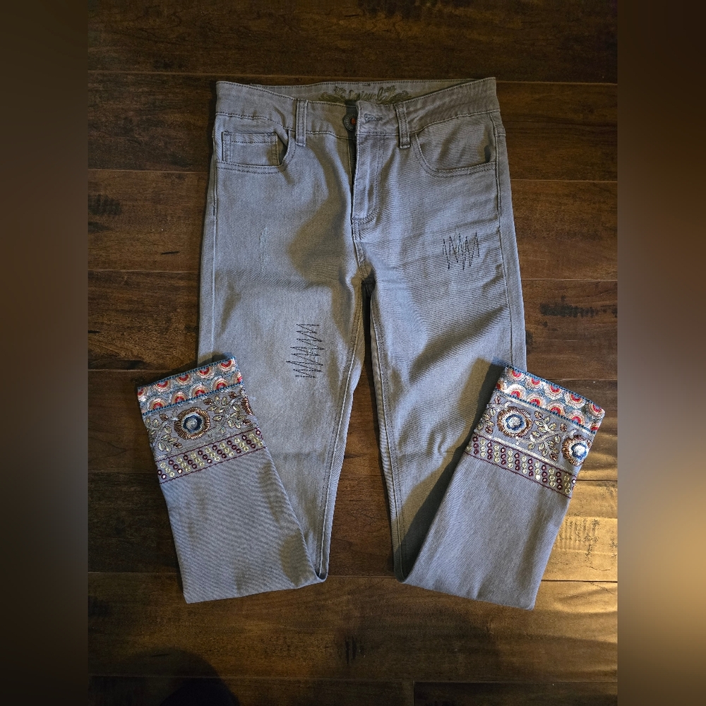Desigual Stylish Gray Embellished Pants